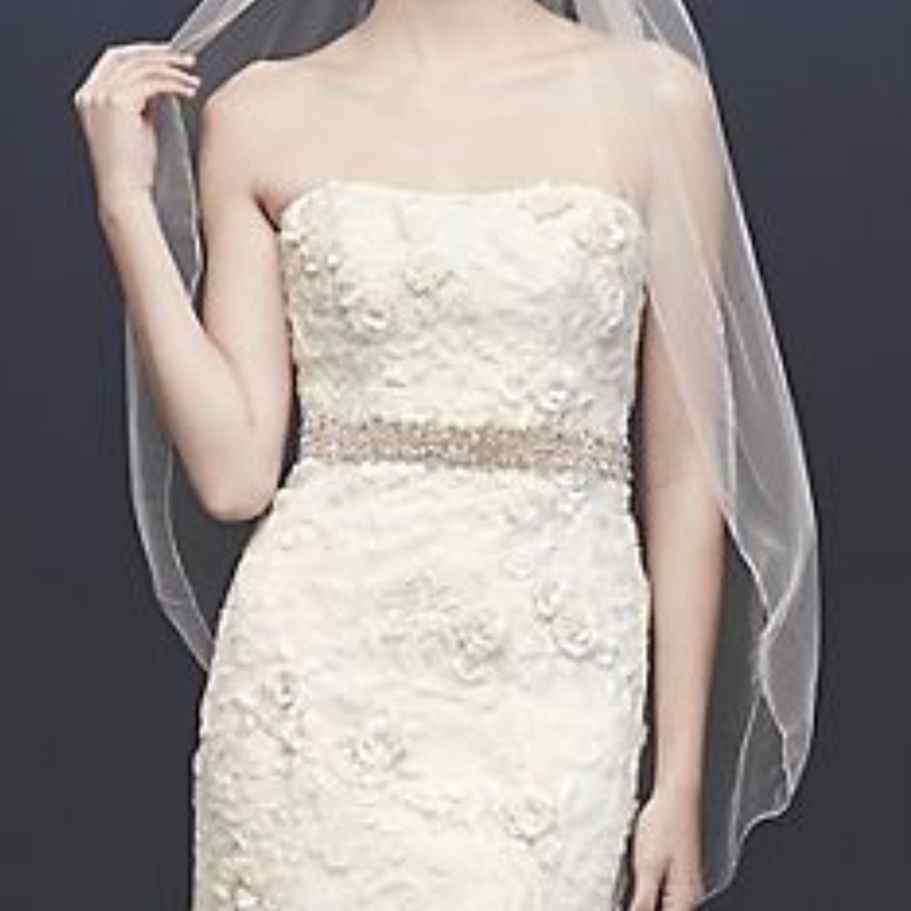 Oleg Cassini Subtle Pink 3D Flowers - Picture 4 of 10